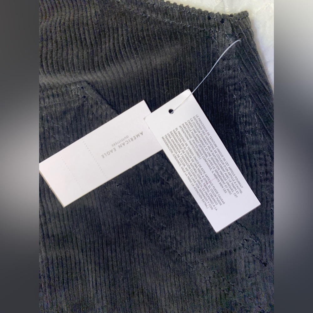 NWT - American Eagle - coverall skirt (grey wash) size small - Picture 6 of 6